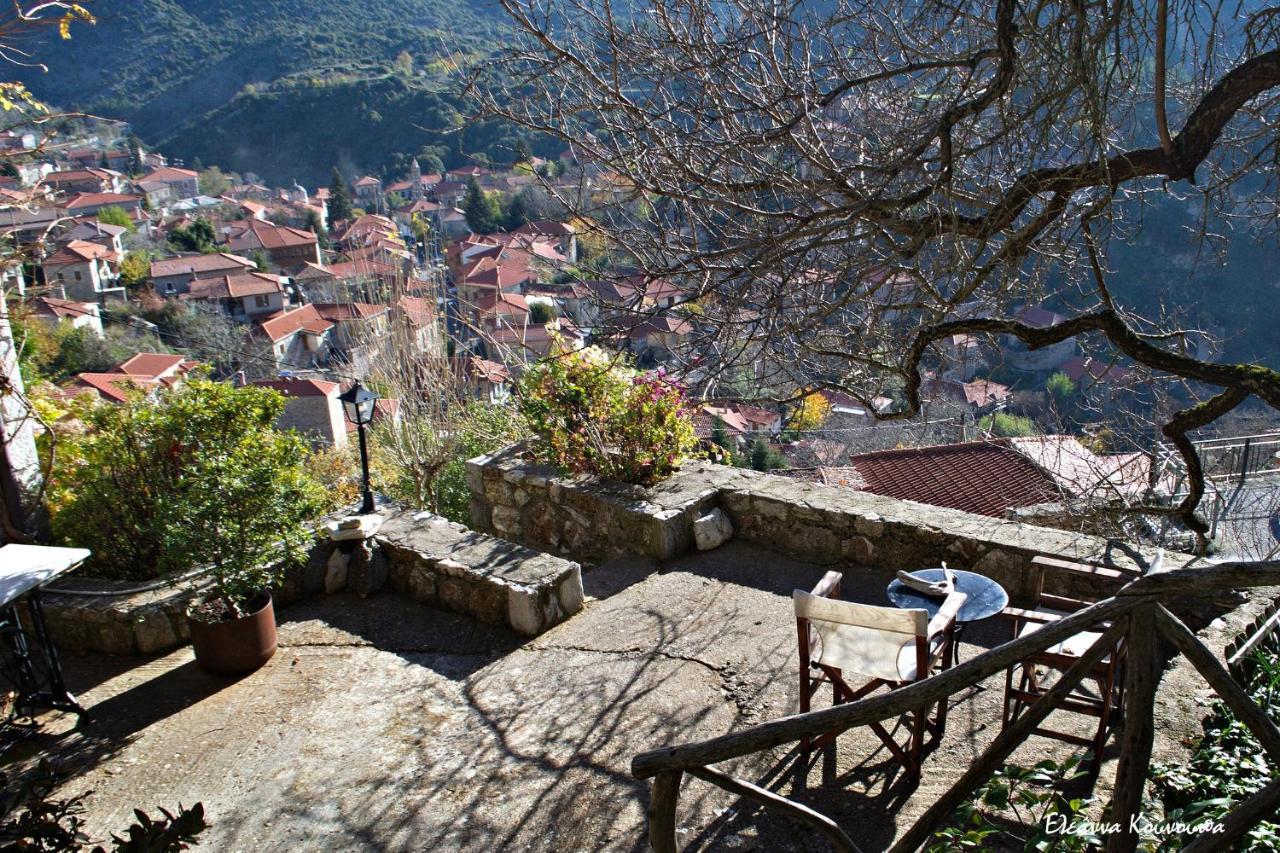 Mpelleiko Hotel Sztemníca Kültér fotó